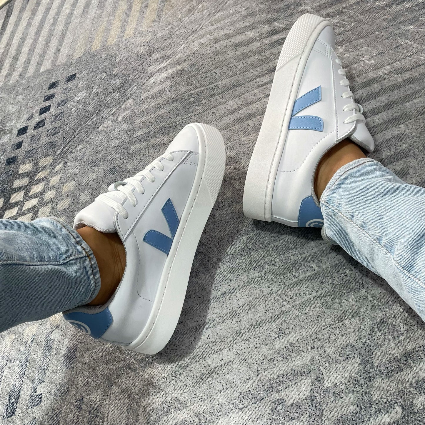 Ref Vegas blanco x celeste