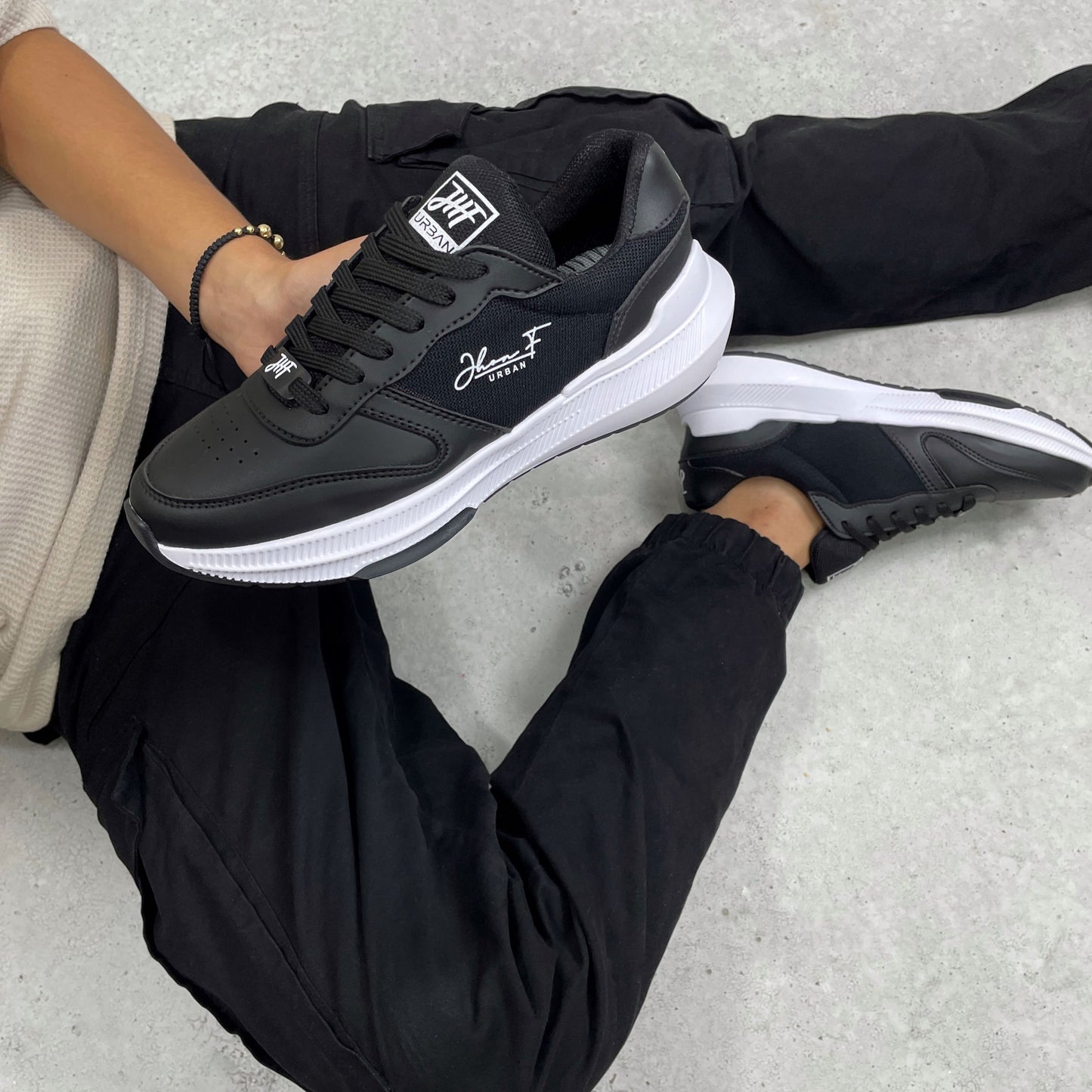 REF 029 NEGRO