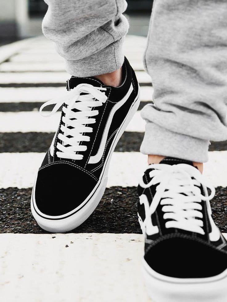 VANS NEGRO